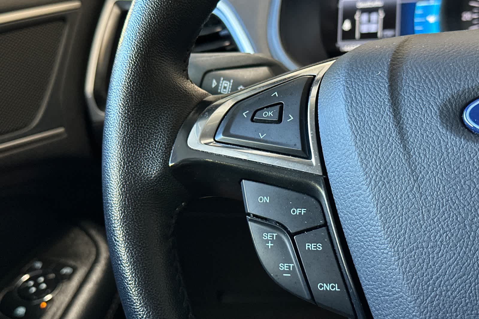 Thumbnail: 2024 Ford Edge - 26