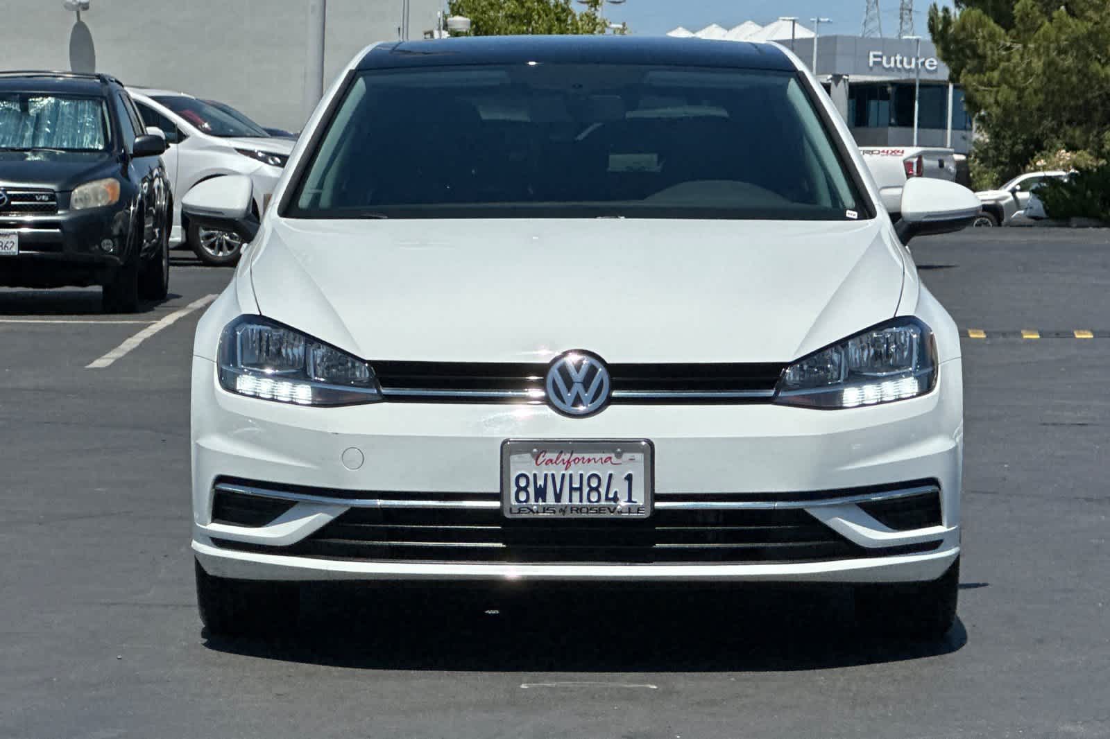 Thumbnail: 2021 Volkswagen Golf - 10