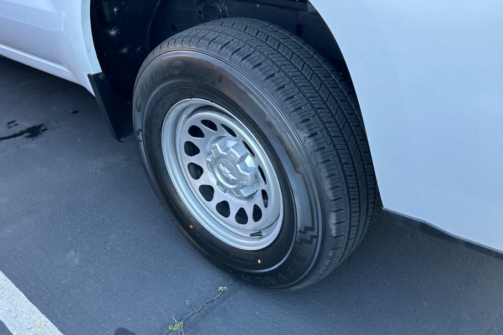 Thumbnail: 2020 Chevrolet Silverado 1500 - 17