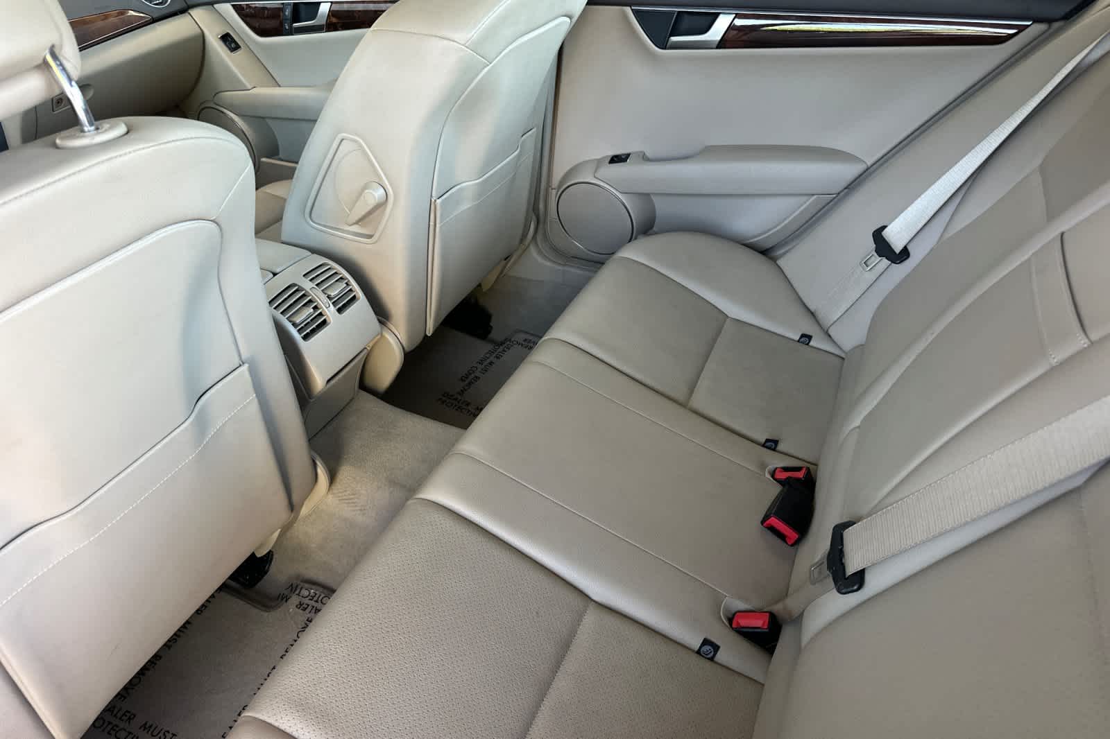 Thumbnail: 2014 Mercedes-Benz C-Class - 4