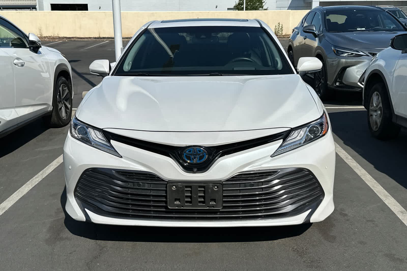 2018 Toyota Camry XLE 6