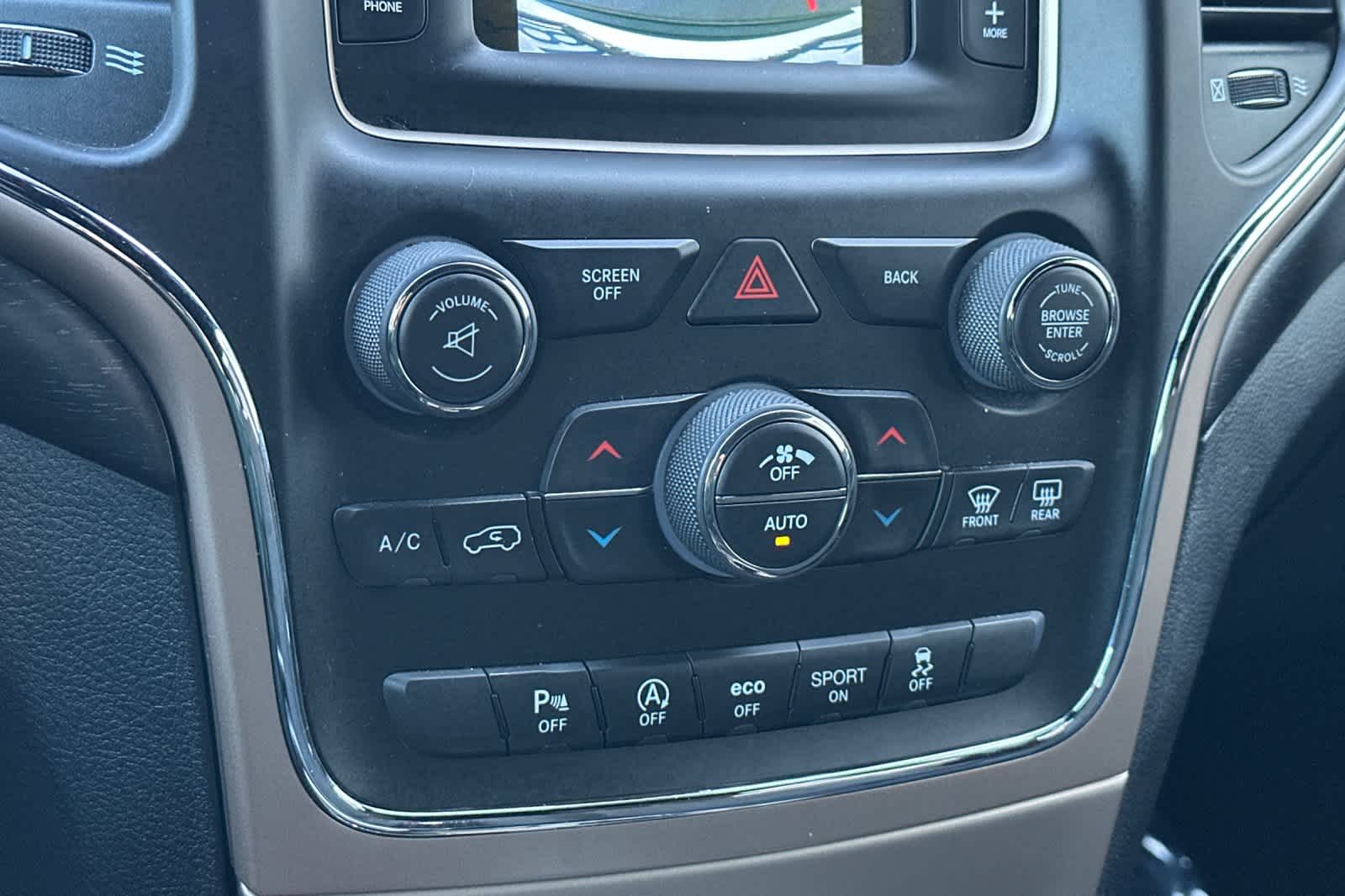 Thumbnail: 2017 Jeep Grand Cherokee - 22