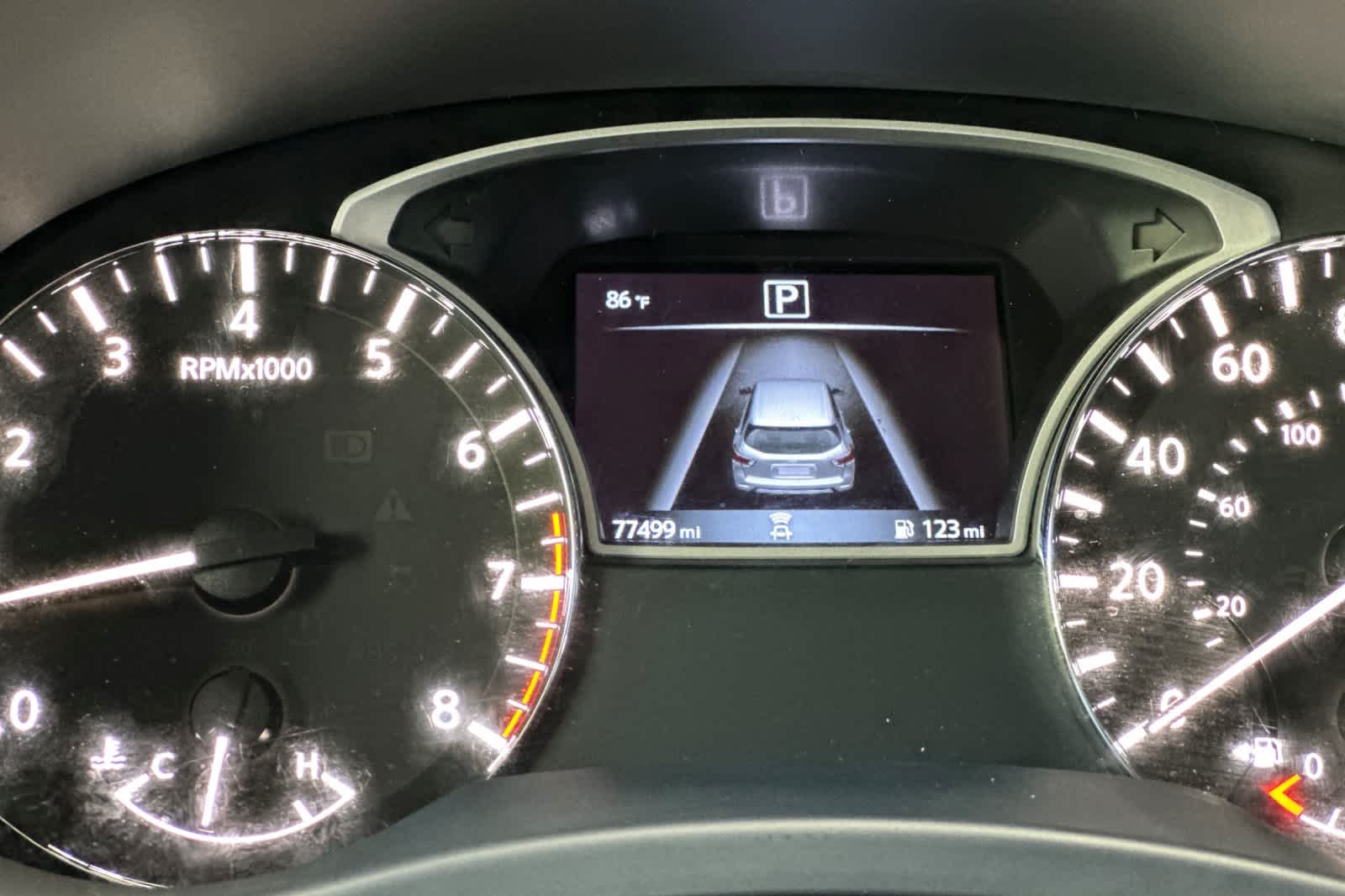 Thumbnail: 2020 Nissan Pathfinder - 30