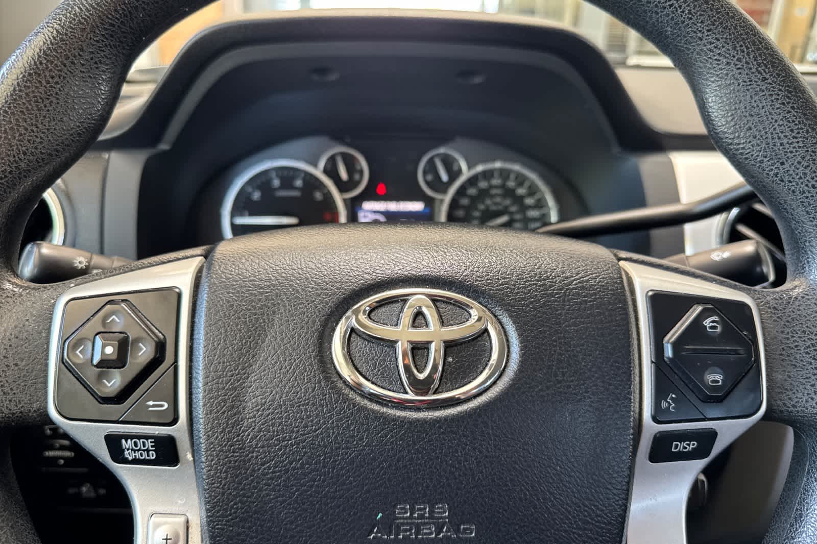 Thumbnail: 2016 Toyota Tundra - 24