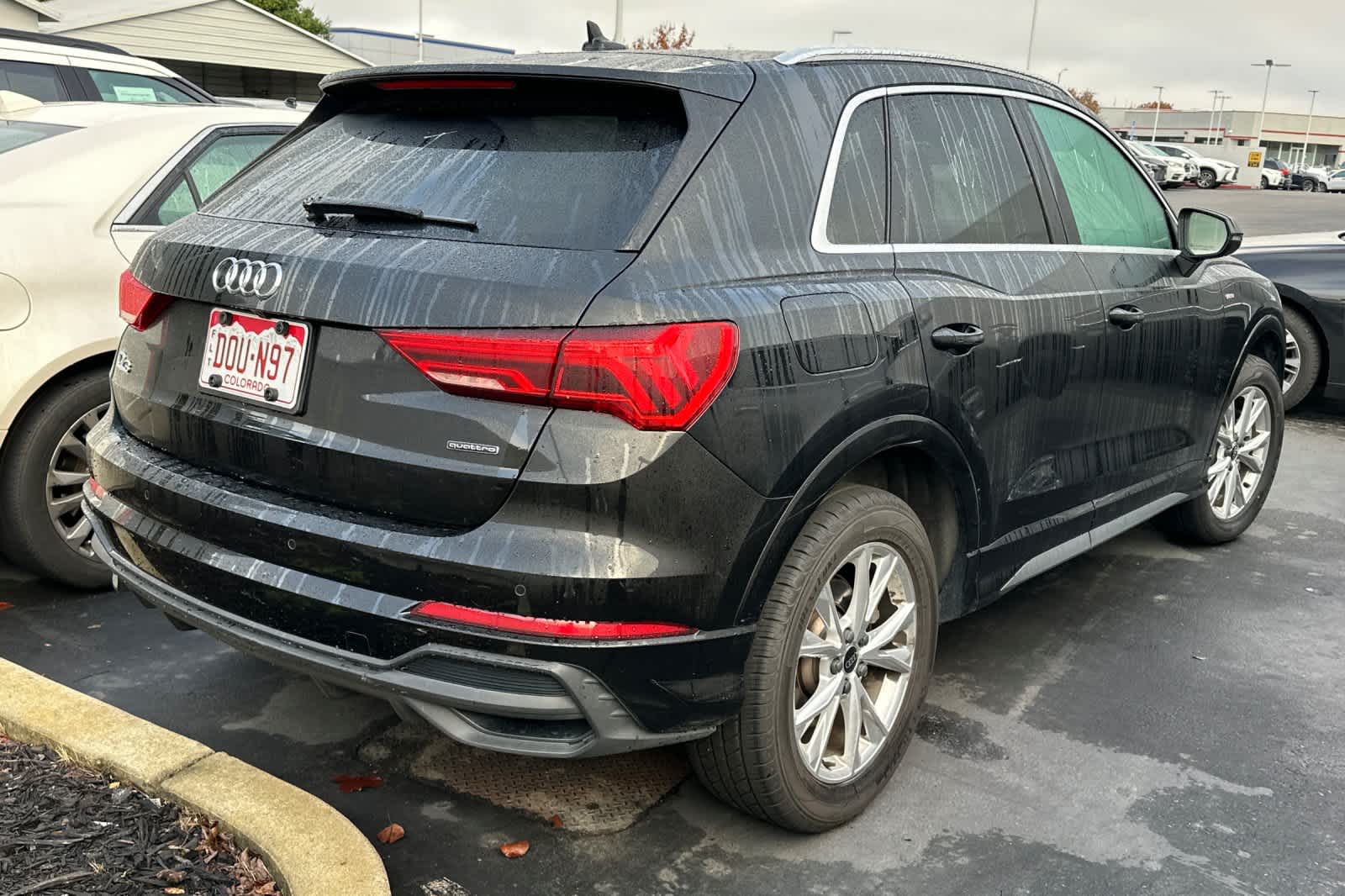 Thumbnail: 2023 Audi Q3 - 2