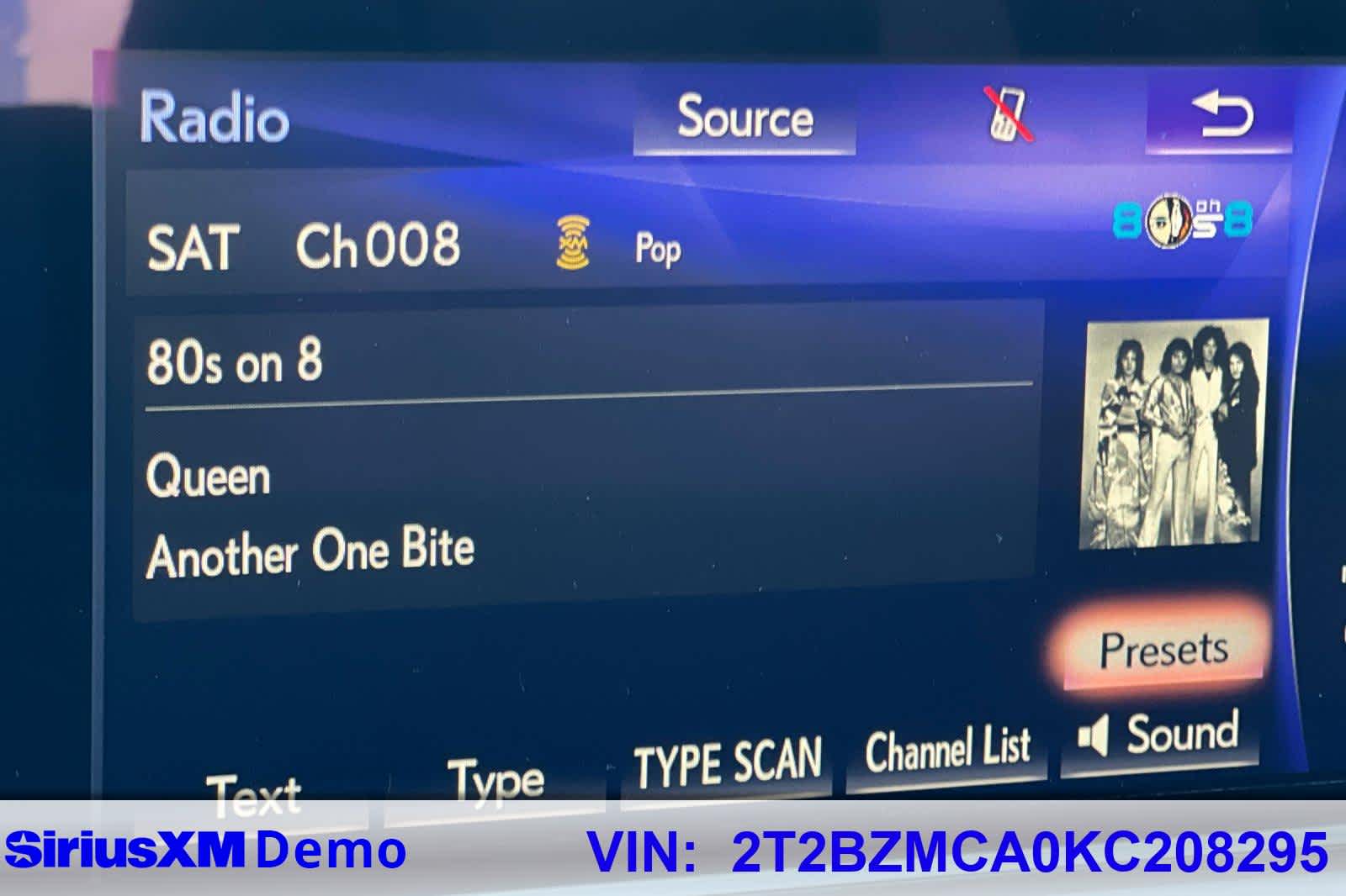 Thumbnail: 2019 Lexus RX - 34