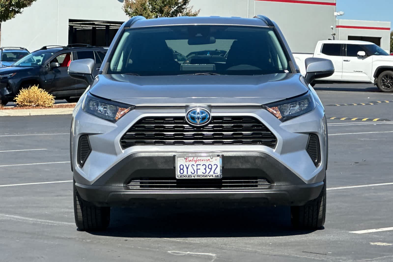 Thumbnail: 2021 Toyota RAV4 - 10