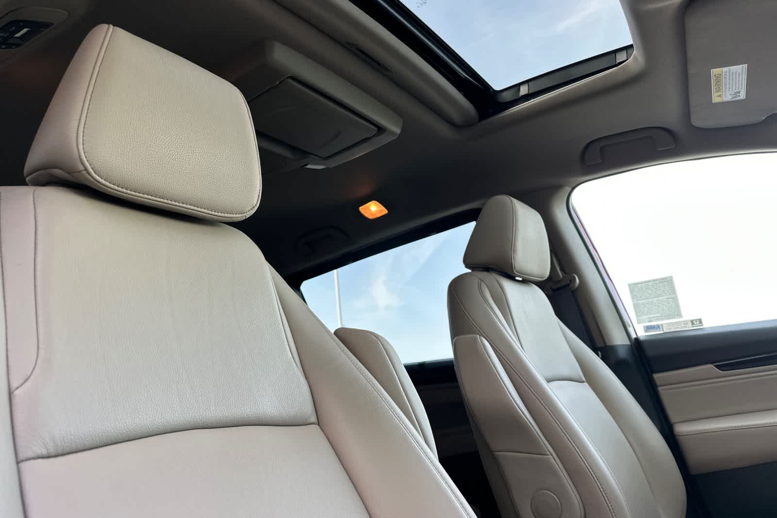 Thumbnail: 2023 Honda Odyssey - 19