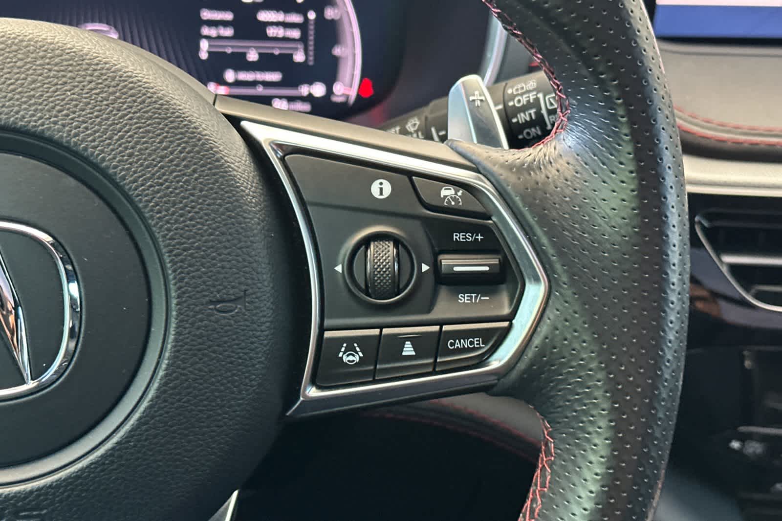 Thumbnail: 2023 Acura MDX - 29