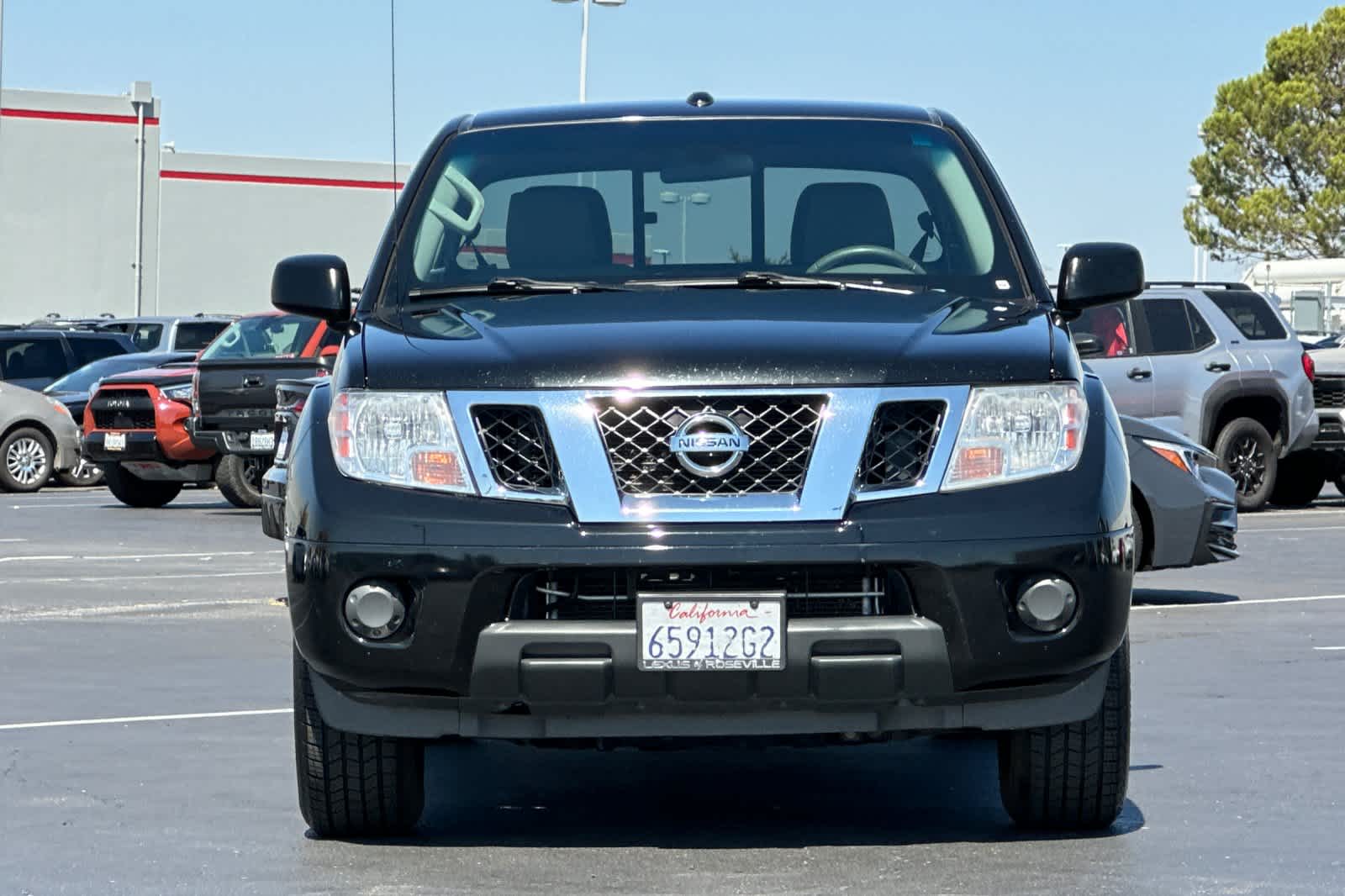 Thumbnail: 2017 Nissan Frontier - 10