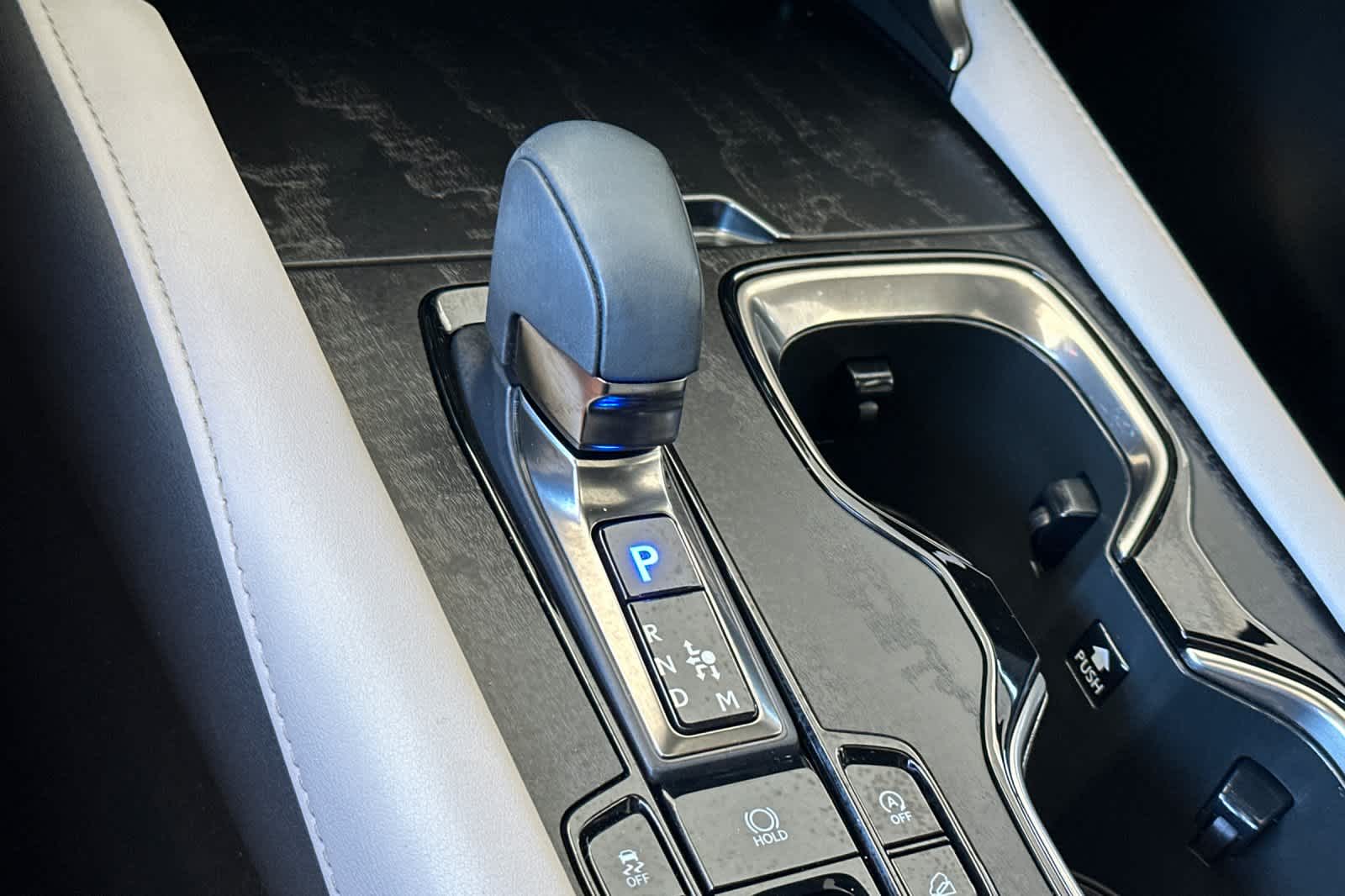 Thumbnail: 2024 Lexus RX - 23