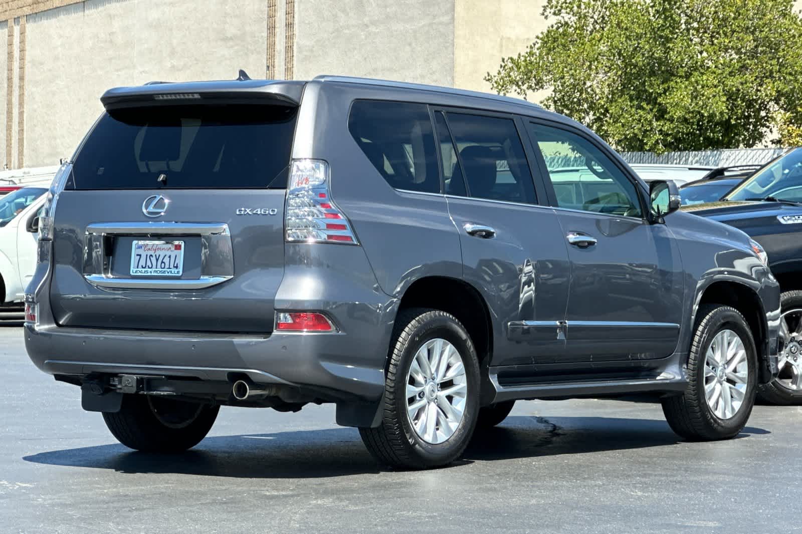 Thumbnail: 2015 Lexus GX - 2