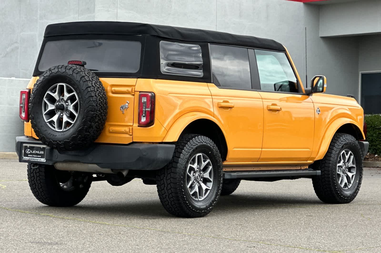 Thumbnail: 2022 Ford Bronco - 2