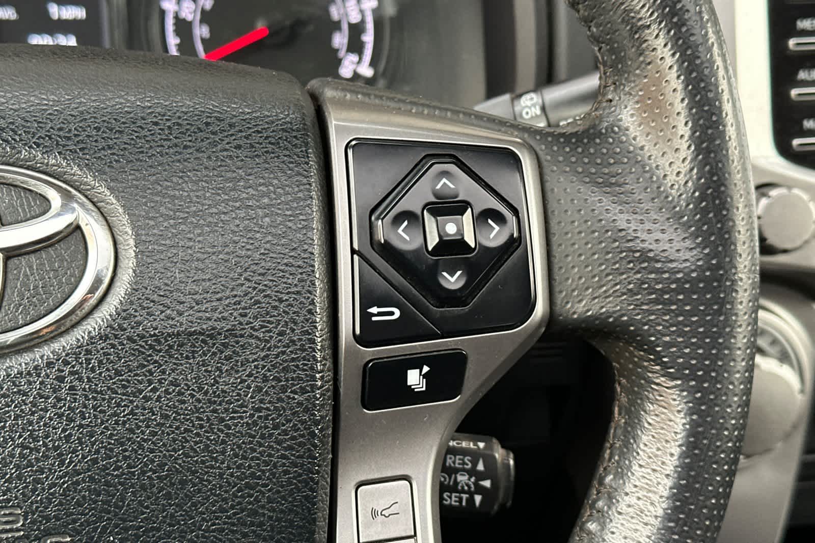 Thumbnail: 2021 Toyota 4Runner - 28