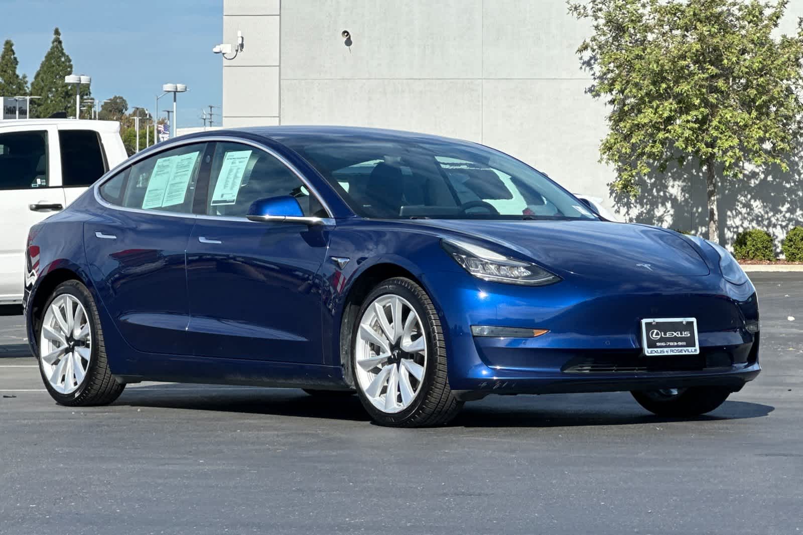Thumbnail: 2019 Tesla Model 3 - 5