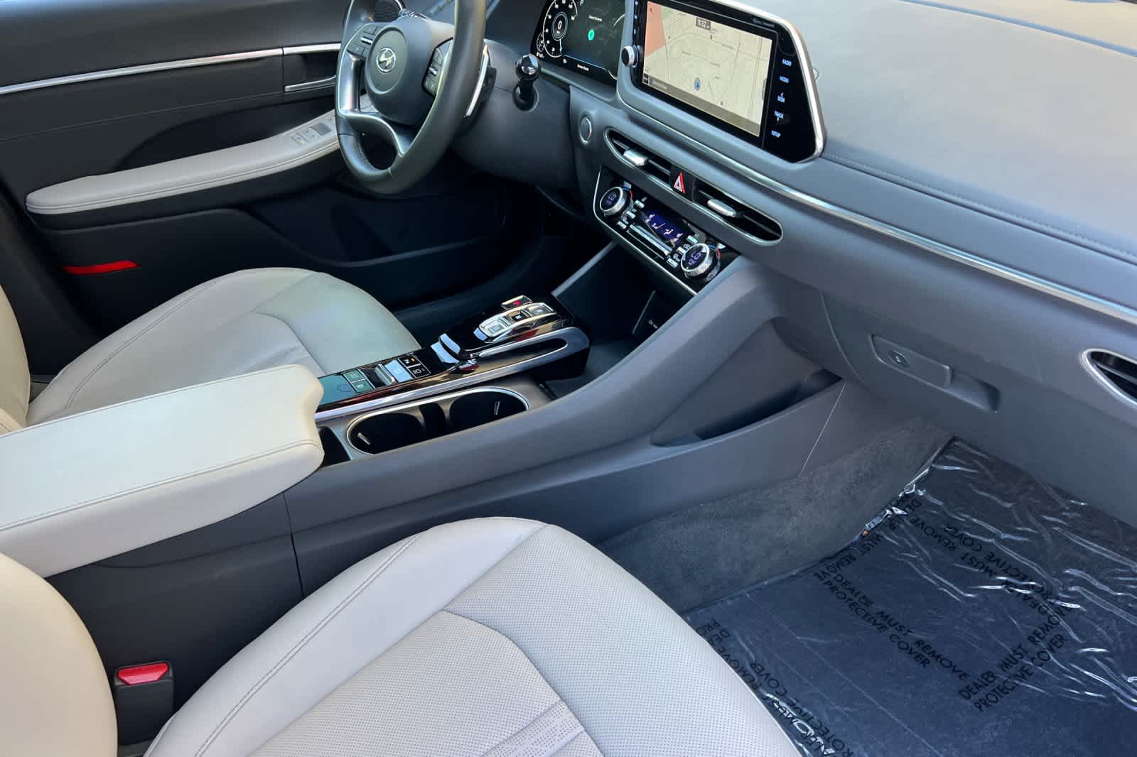 Thumbnail: 2022 Hyundai Sonata - 16