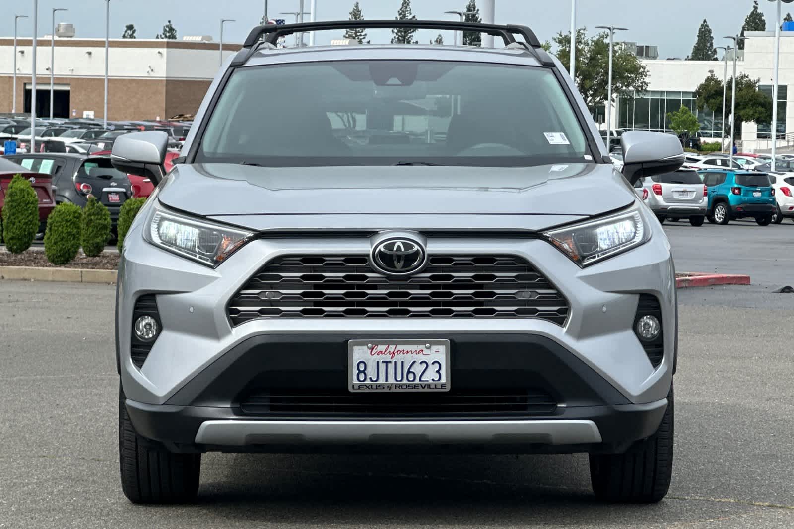 Thumbnail: 2019 Toyota RAV4 - 10