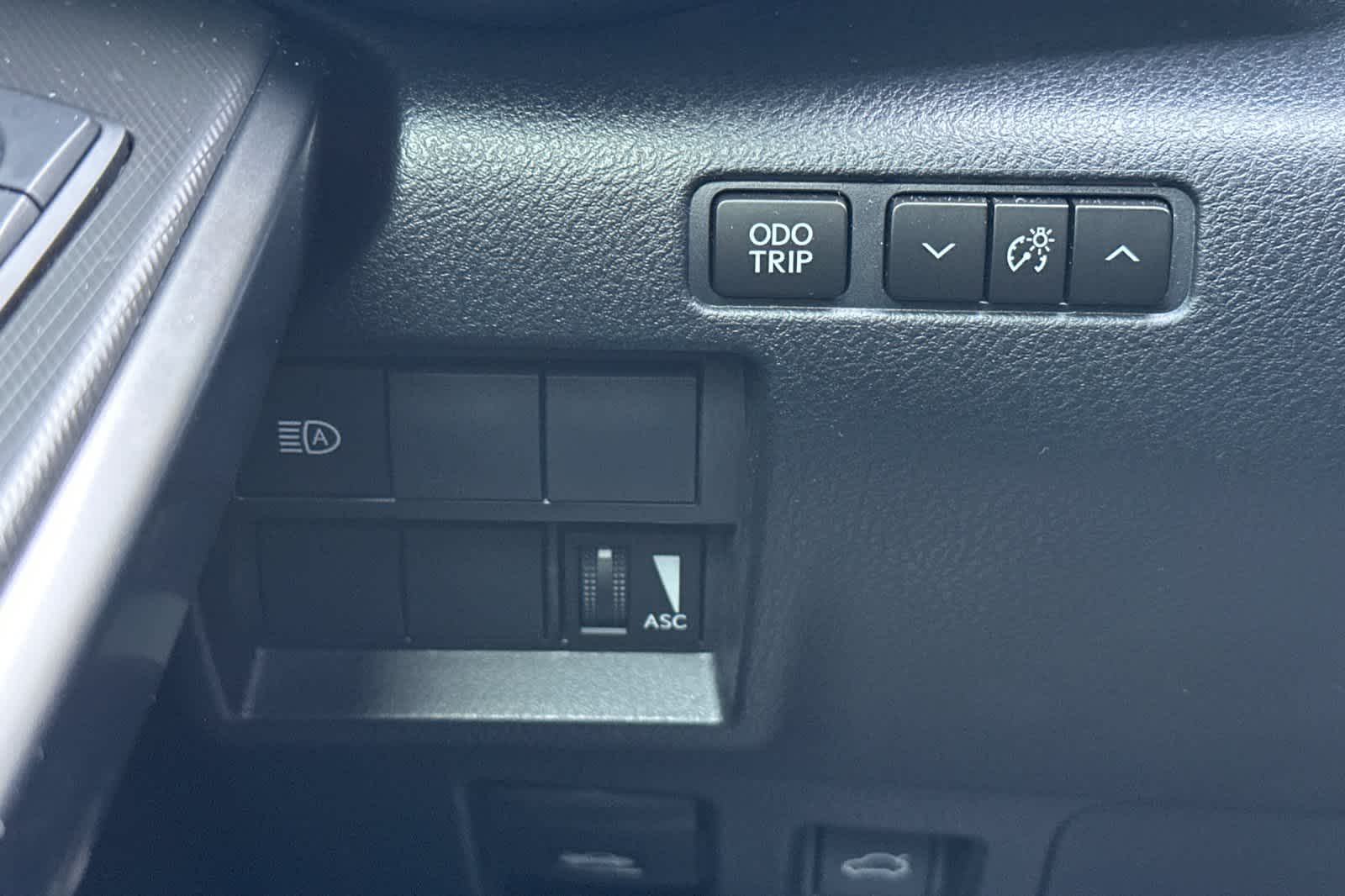 Thumbnail: 2022 Lexus IS - 30