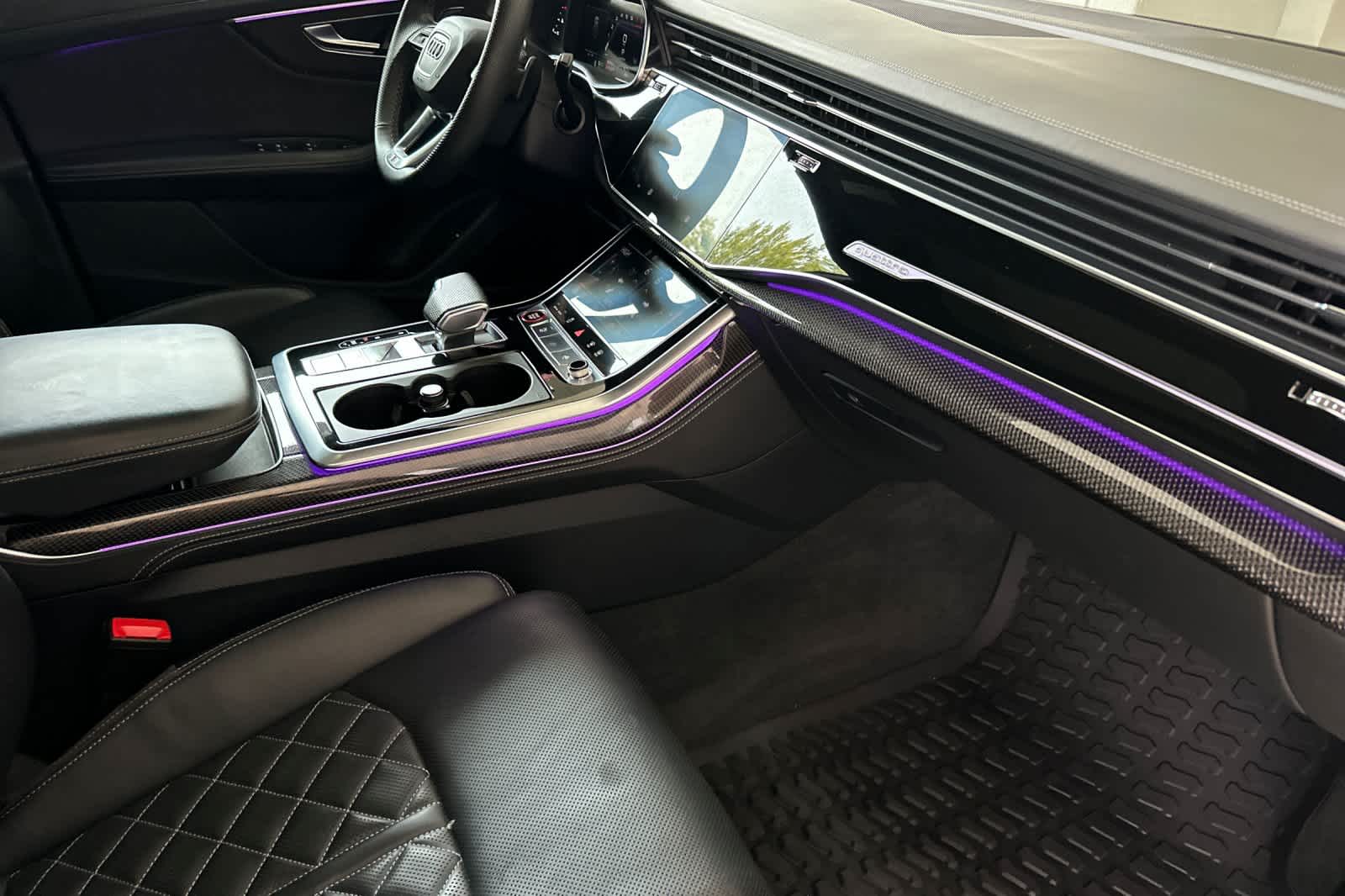 Thumbnail: 2021 Audi SQ8 - 17