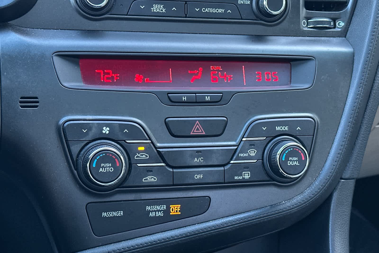 Thumbnail: 2013 Kia Optima - 22