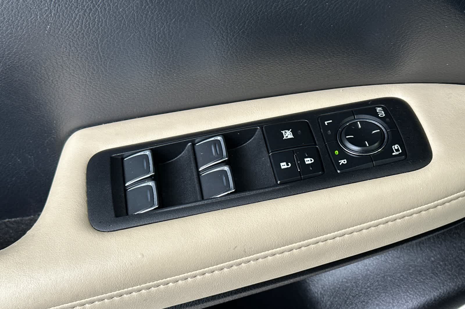 Thumbnail: 2022 Lexus RX - 13