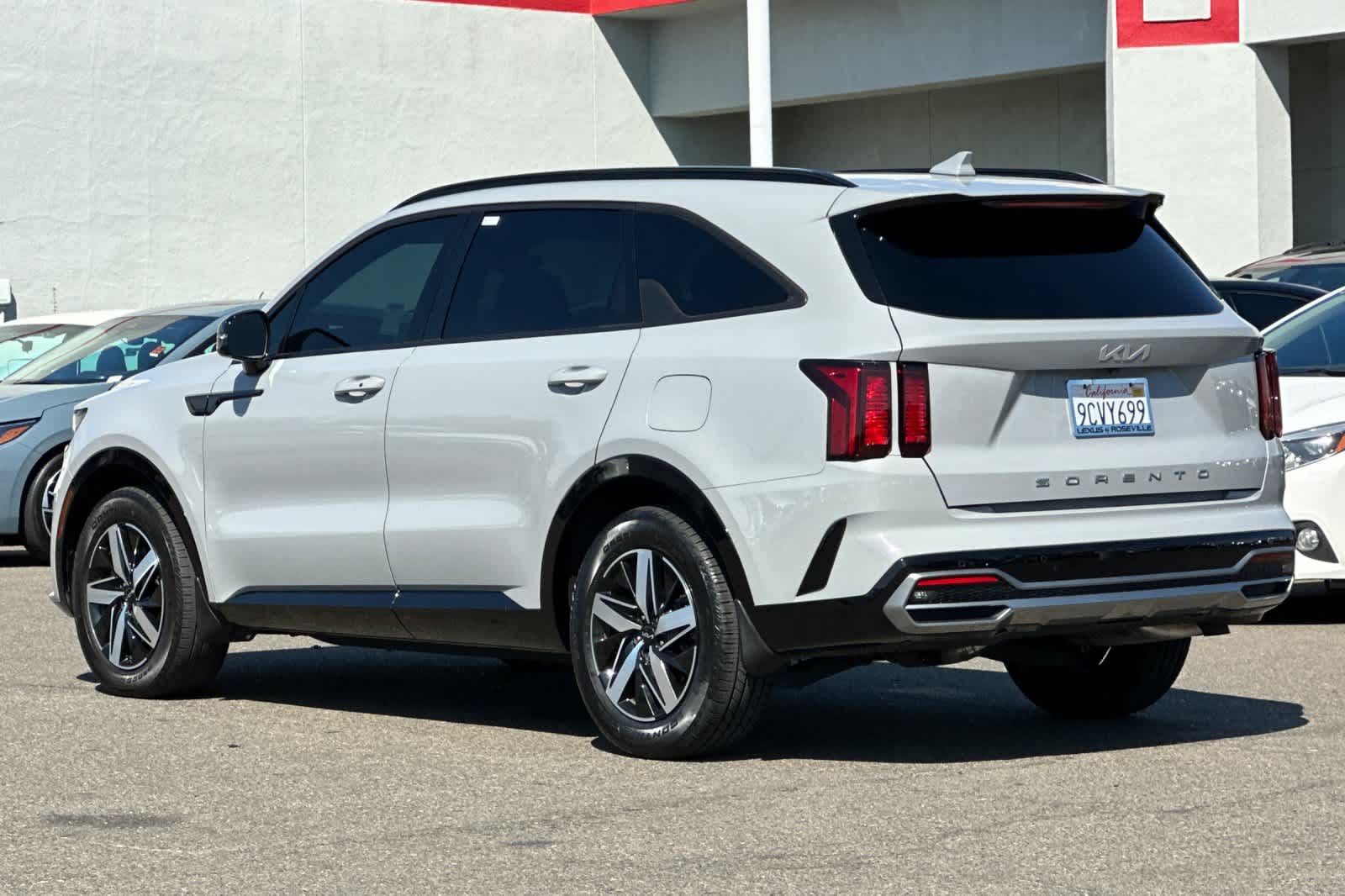 Thumbnail: 2022 Kia Sorento - 7