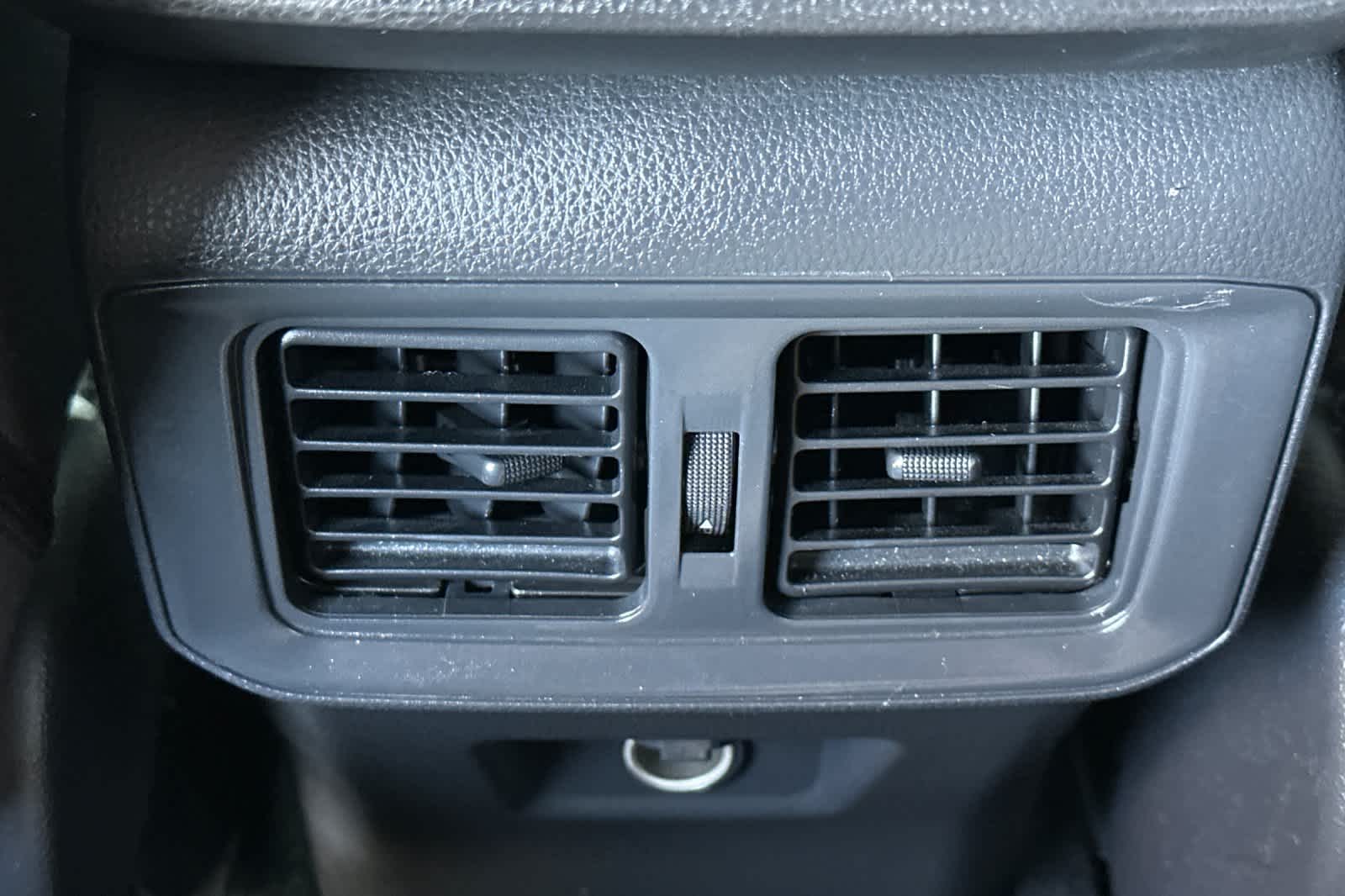 Thumbnail: 2020 Toyota RAV4 - 14