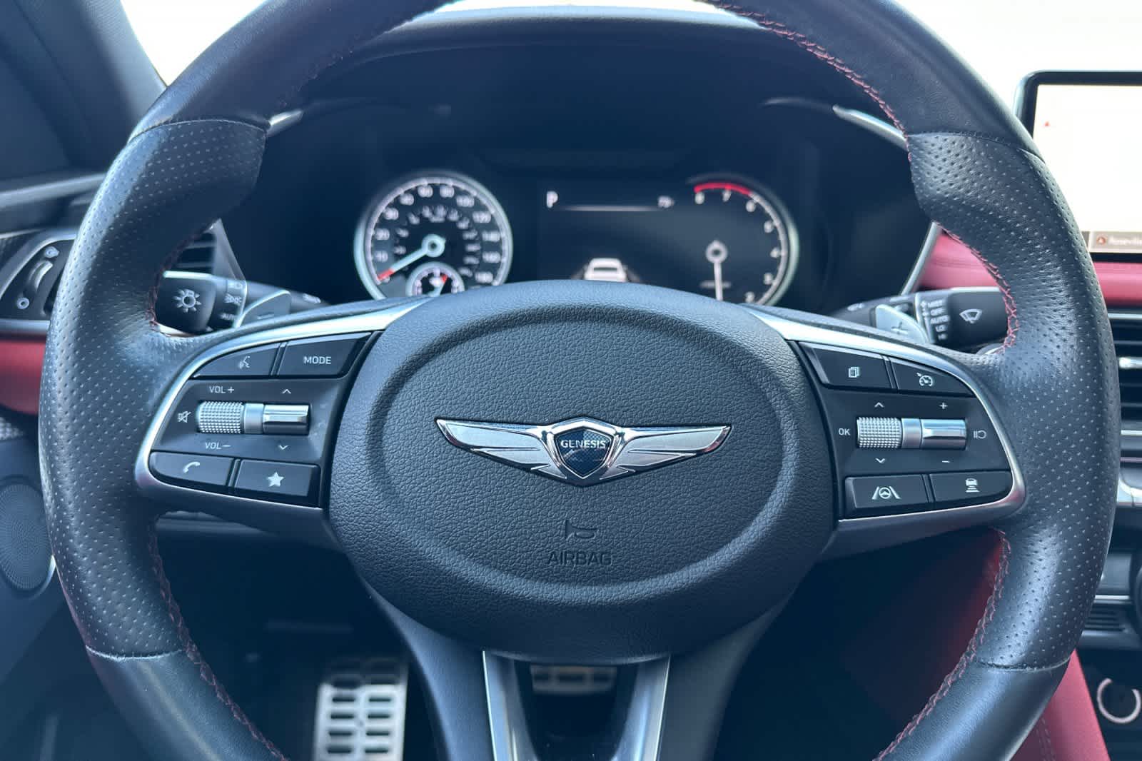 Thumbnail: 2023 Genesis G70 - 26