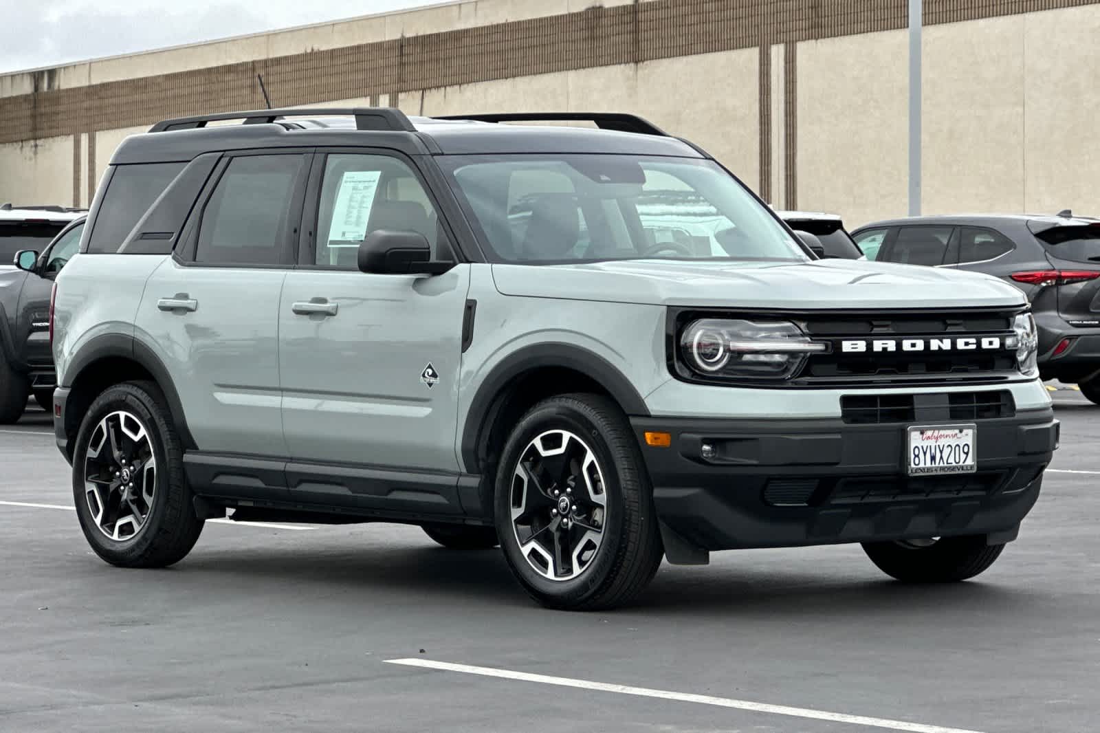 Thumbnail: 2021 Ford Bronco Sport - 5