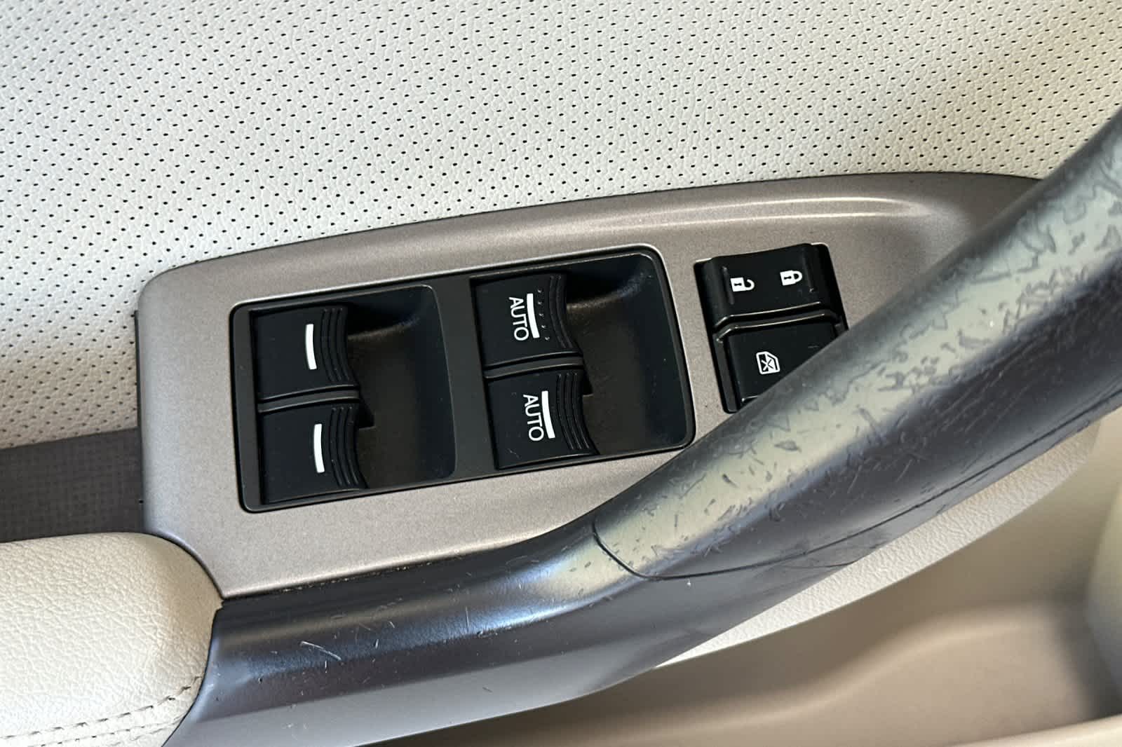 2010 Acura TSX Base 13