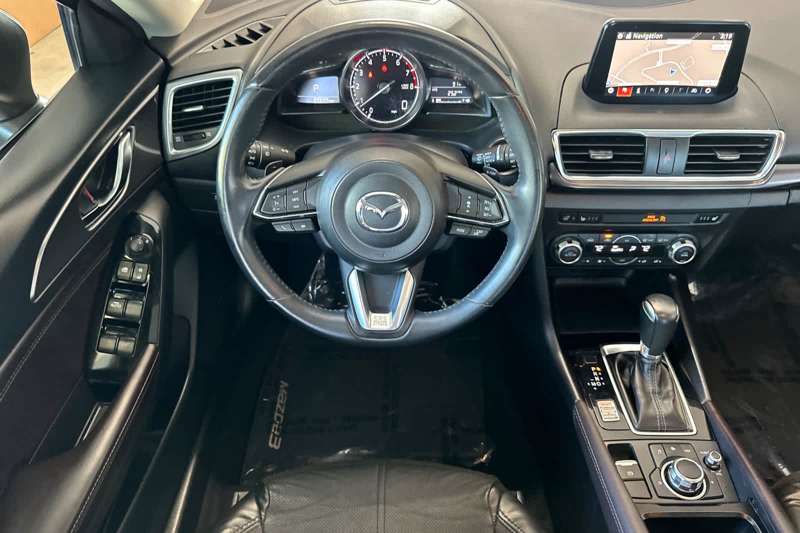 Thumbnail: 2018 Mazda Mazda3 - 14