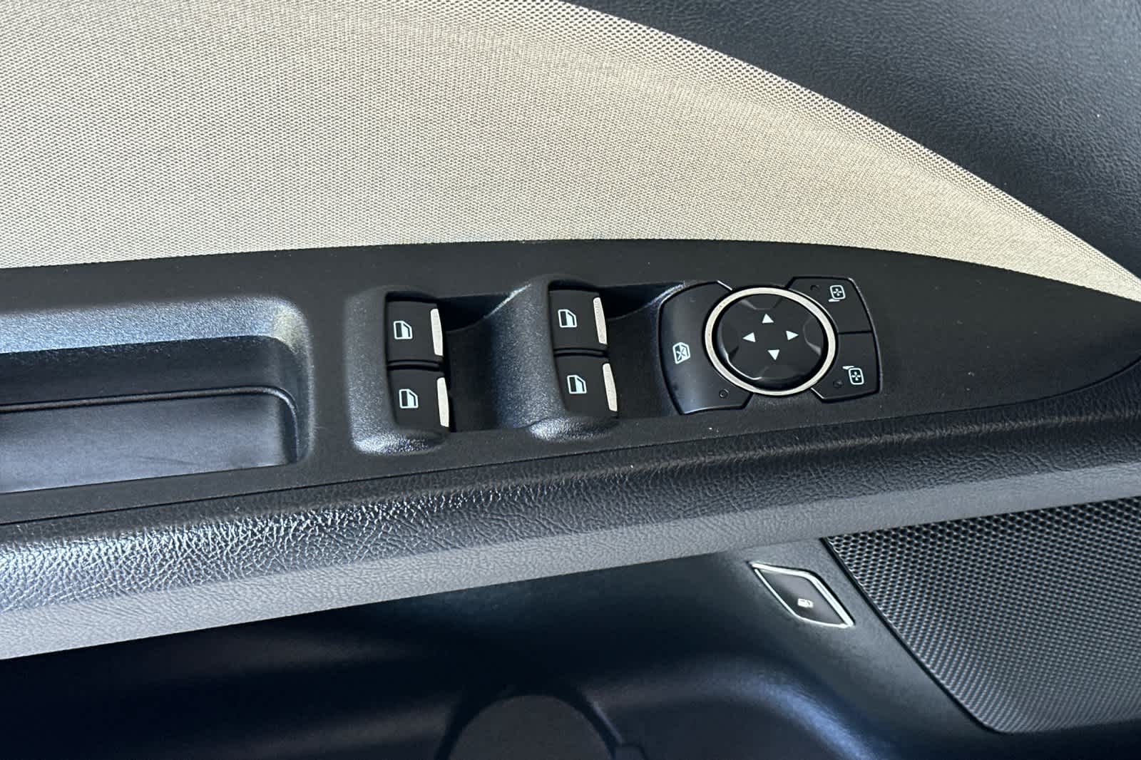Thumbnail: 2018 Ford Fusion - 13