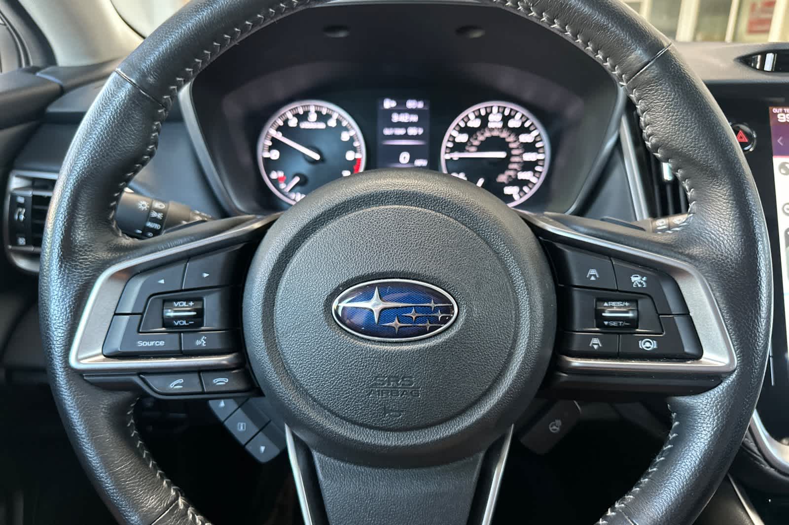 2021 Subaru Outback Limited 27