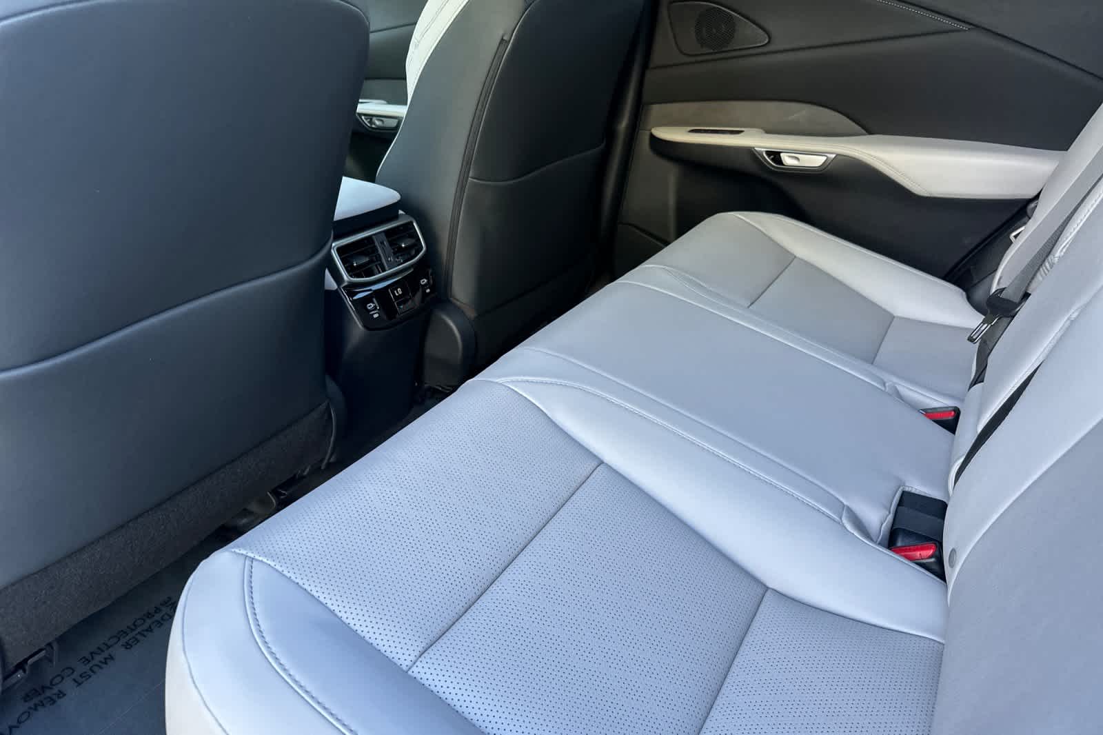 Thumbnail: 2026 Lexus RX - 4