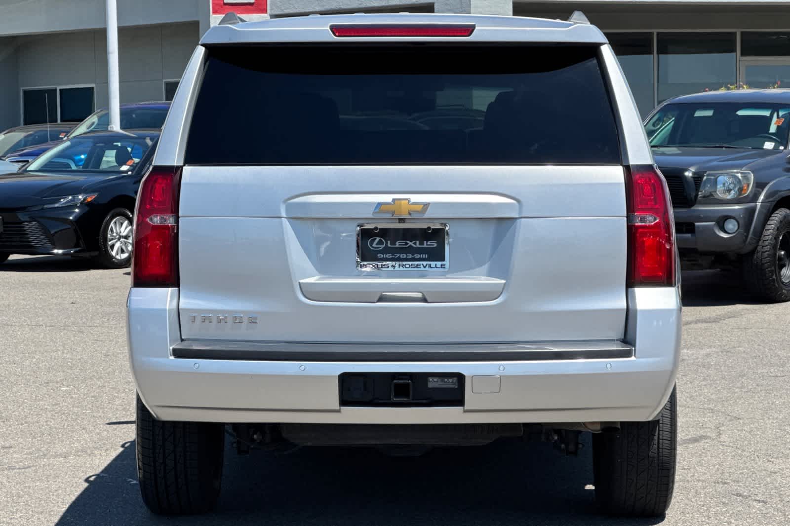 Thumbnail: 2018 Chevrolet Tahoe - 8