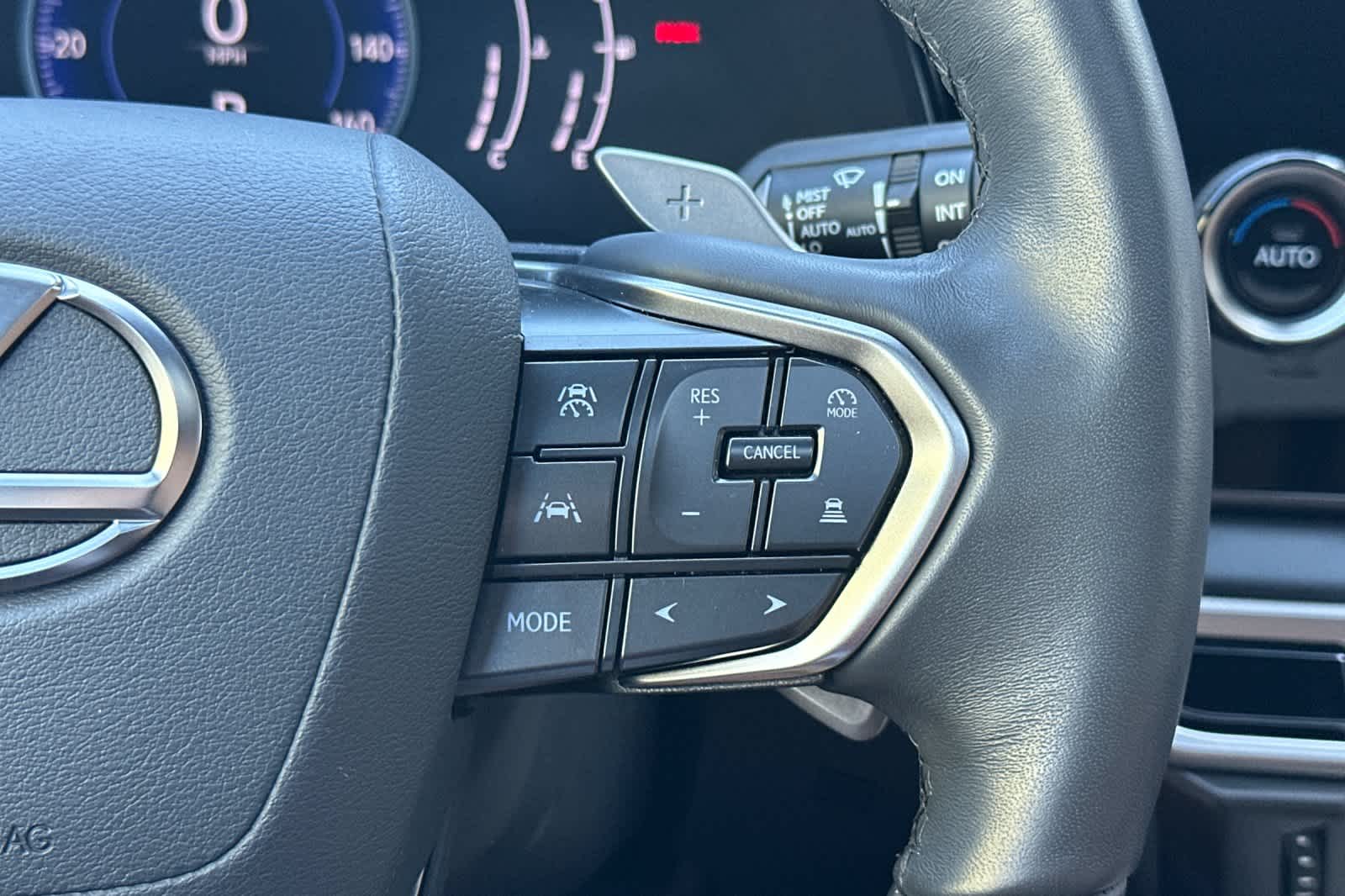 Thumbnail: 2024 Lexus RX - 27