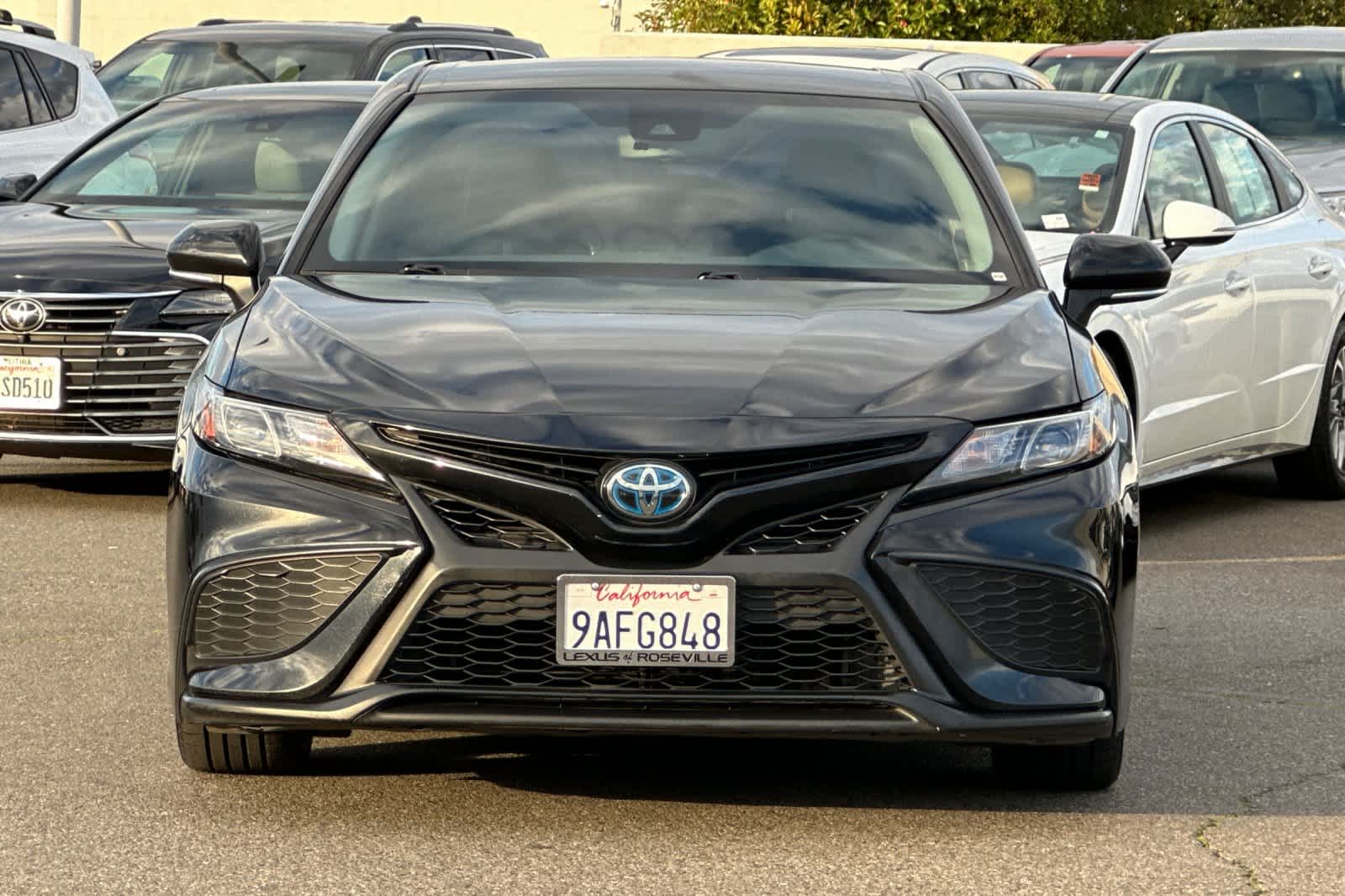 Thumbnail: 2022 Toyota Camry - 10