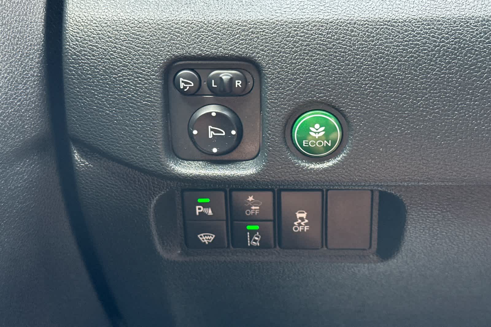 Thumbnail: 2023 Honda Passport - 31