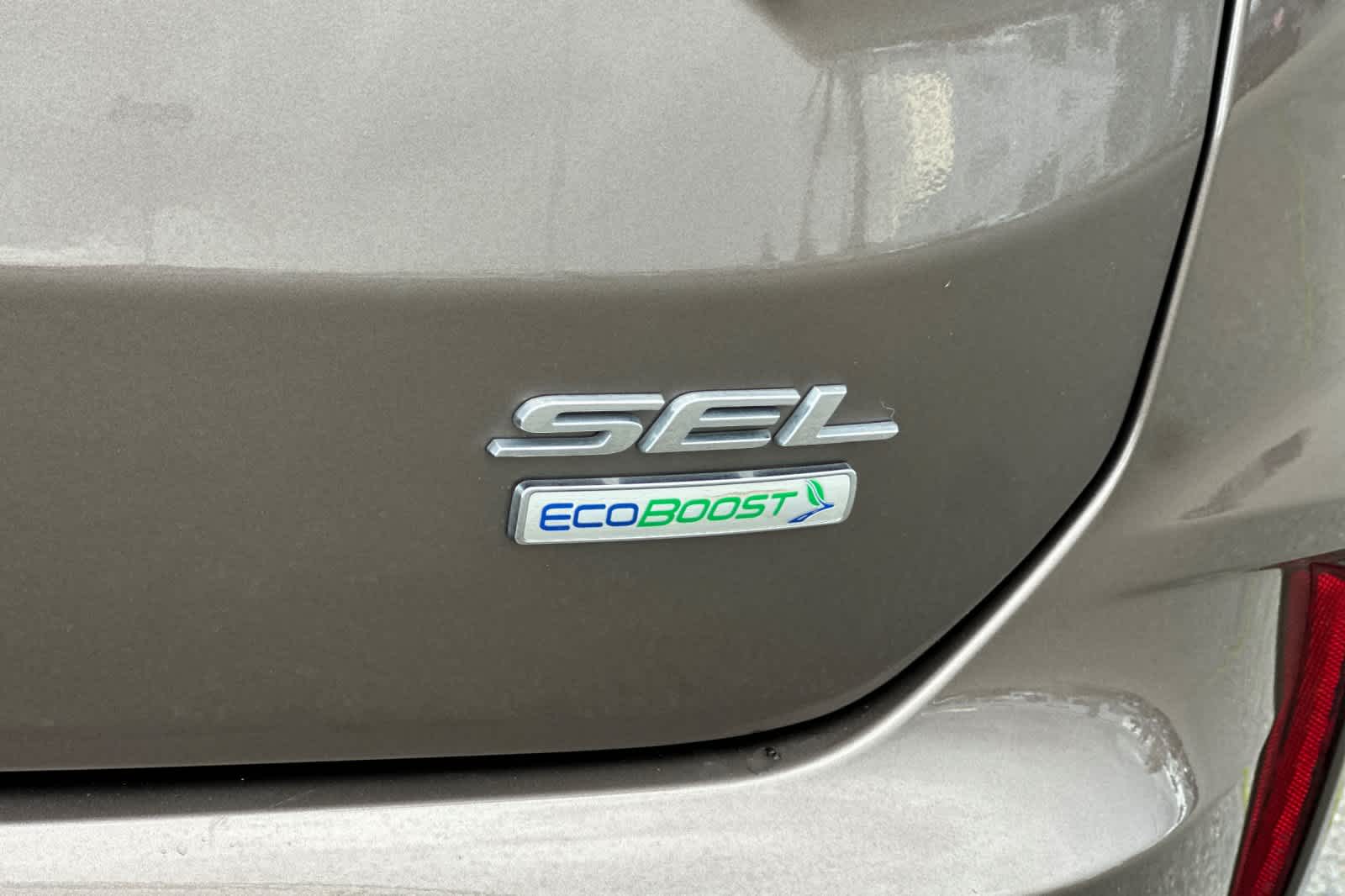 Thumbnail: 2019 Ford Edge - 33