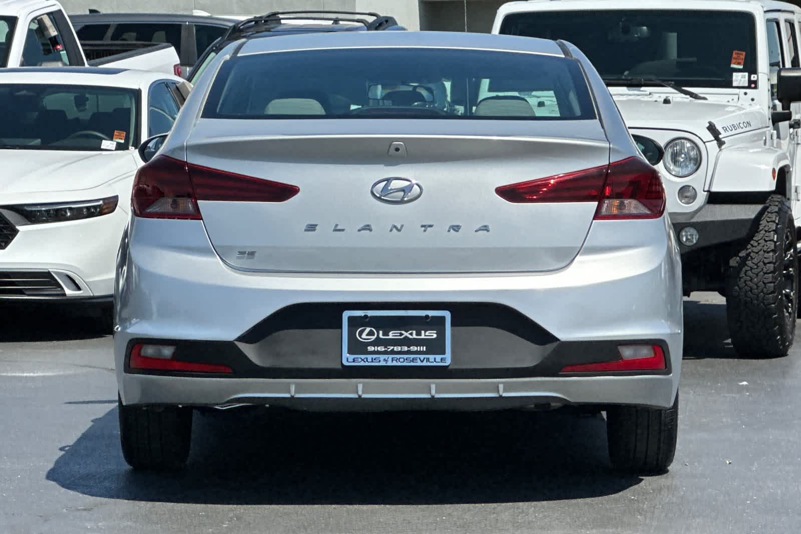 Thumbnail: 2019 Hyundai Elantra - 8