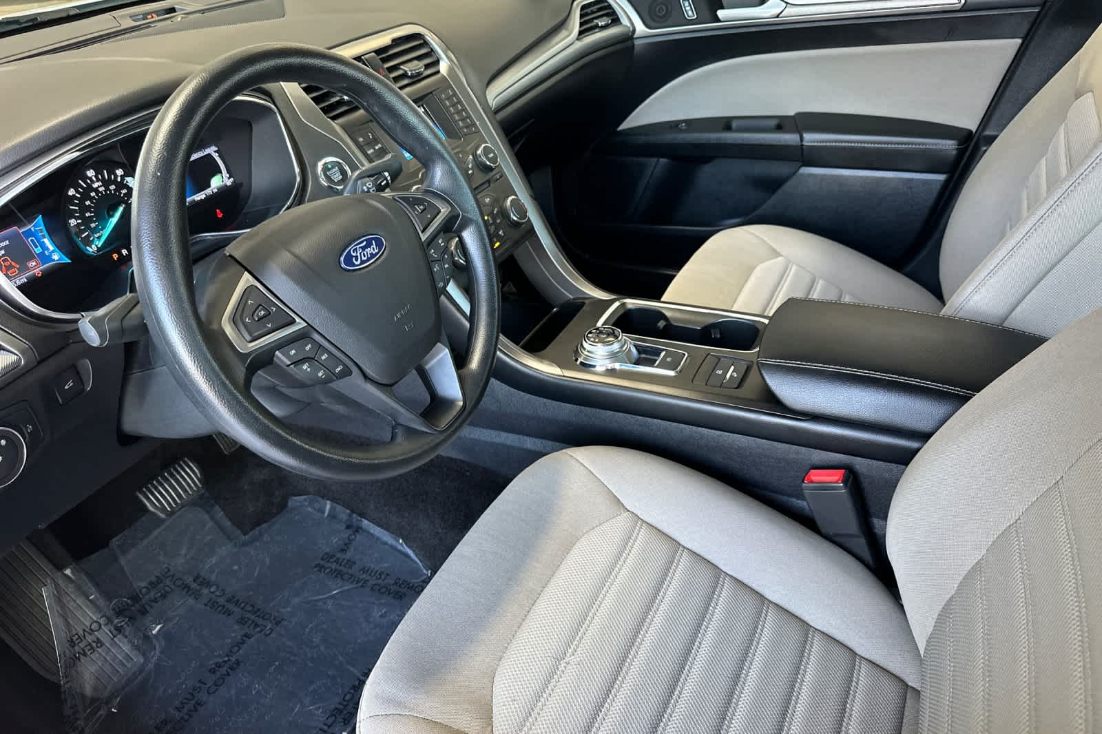 2018 Ford Fusion S 11