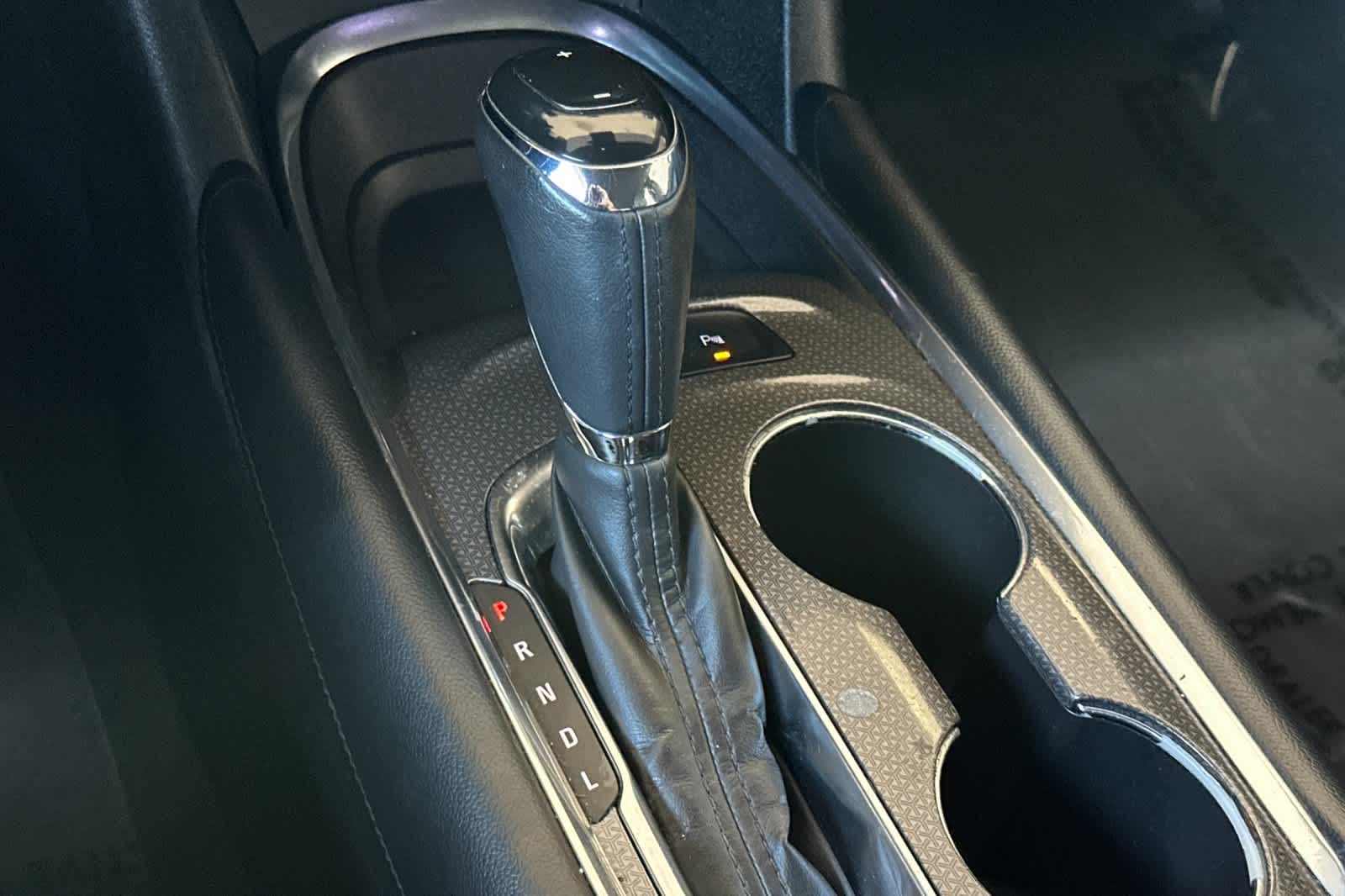 Thumbnail: 2017 Chevrolet Malibu - 24