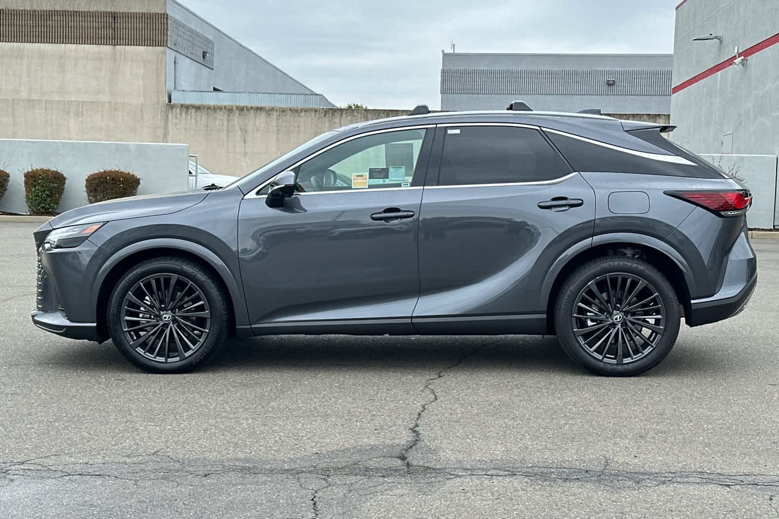 Thumbnail: 2025 Lexus RX - 9