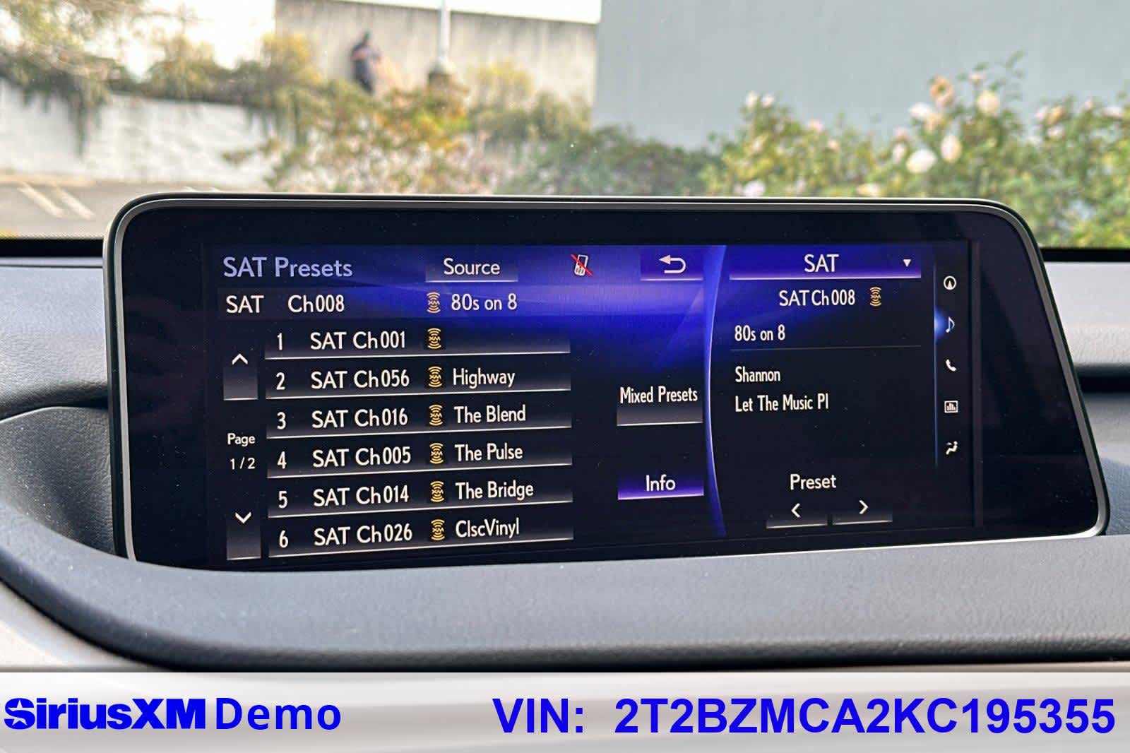 Thumbnail: 2019 Lexus RX - 34