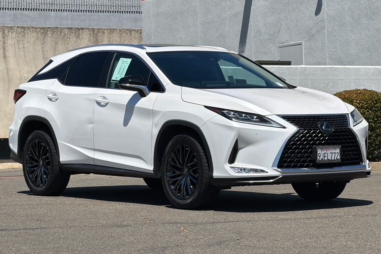 Thumbnail: 2022 Lexus RX - 4
