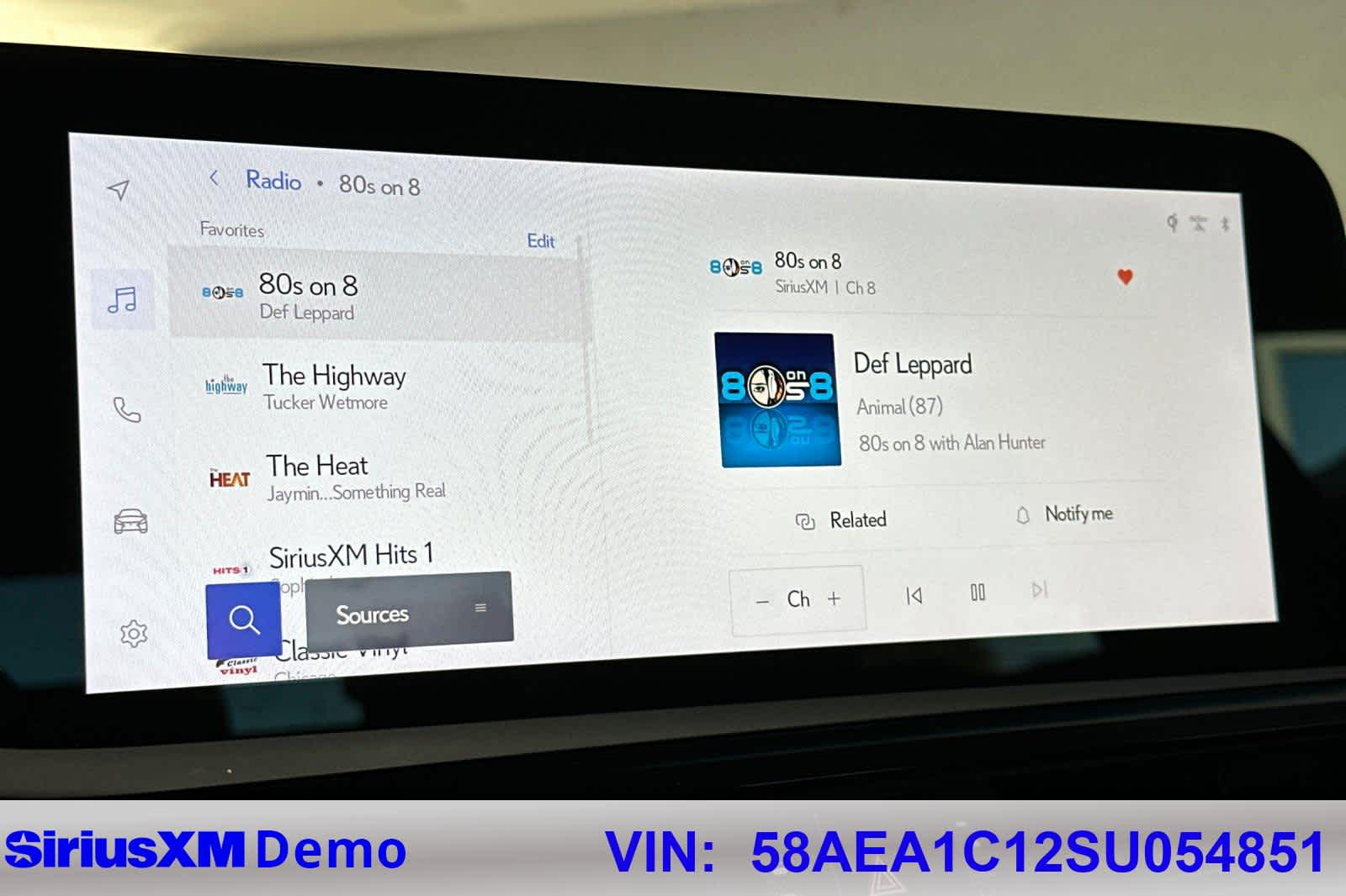 Thumbnail: 2025 Lexus ES - 33