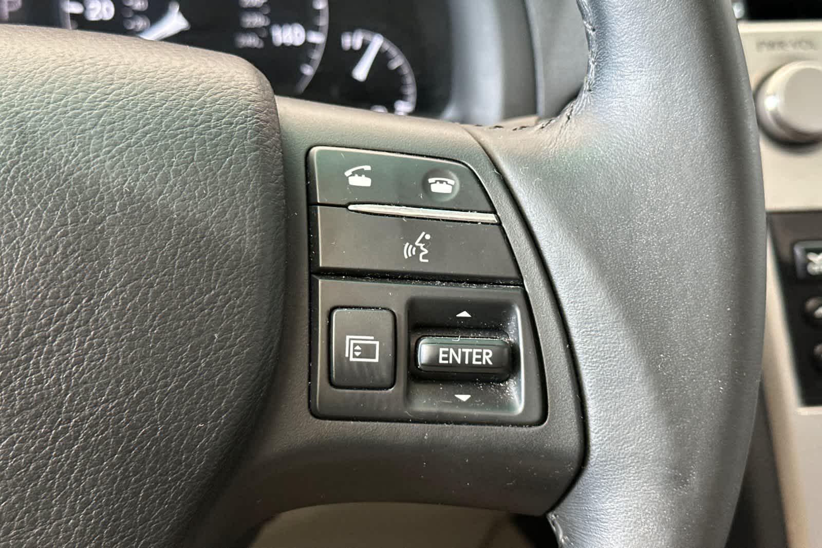 Thumbnail: 2011 Lexus RX - 28