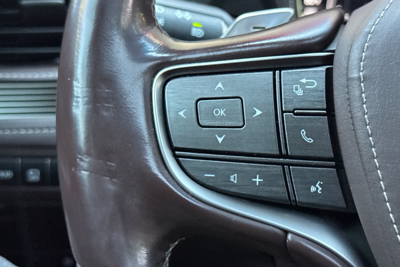 Thumbnail: 2019 Lexus LS - 26