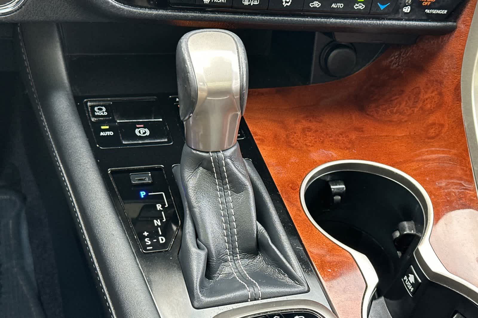 Thumbnail: 2019 Lexus RX - 25