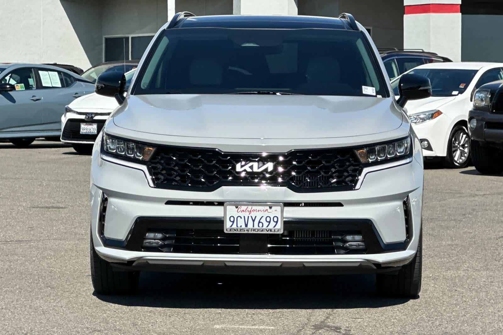 Thumbnail: 2022 Kia Sorento - 10